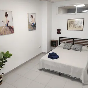 https://apartamento-santa-clara.es-andalucia.com